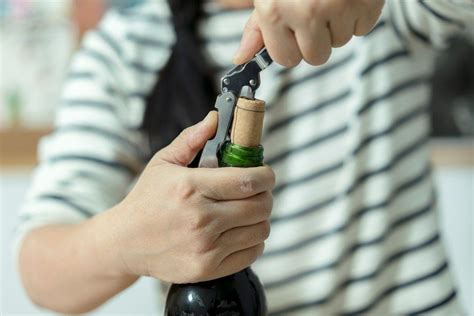 Infografika: Kaip tinkamai laikyti motinos pieną