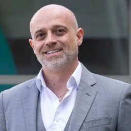 Massimiliano Bianchi su gitara