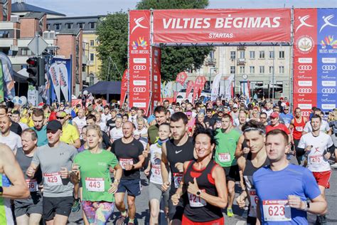 Simbolinis atvaizdas, vaizduojantis bendruomenę ir paramą