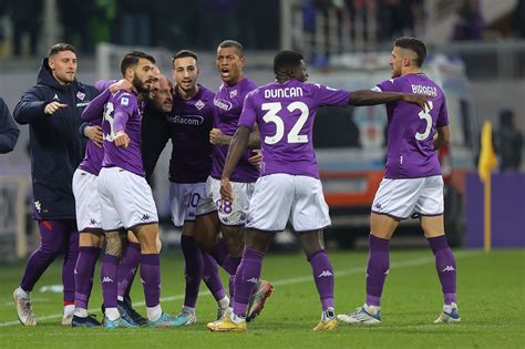 ACF Fiorentina komanda žaidimo metu
