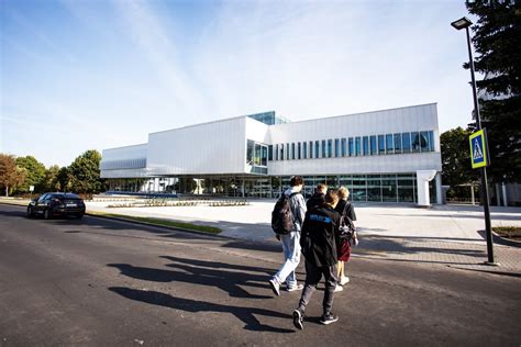 Kauno universiteto pastatas