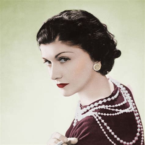 Coco Chanel portretas