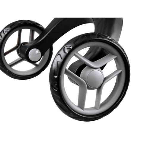 Sportinė vežimėlio dalis su reguliuojama rankena