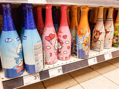 vaikiškas šampanas butelis