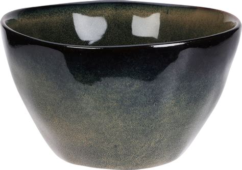 Istorinė akmens dubuo