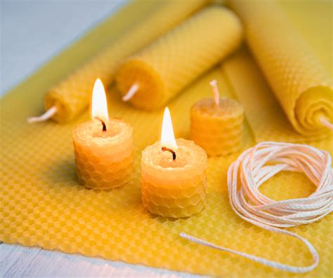 Bičių vaško žvakių gamyba