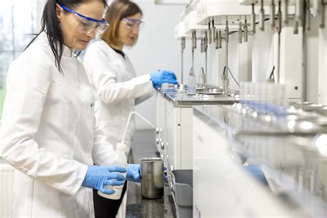 ISCARE laboratorijos įranga