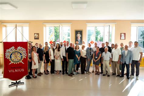 Parama drabužiais socialiniame centre