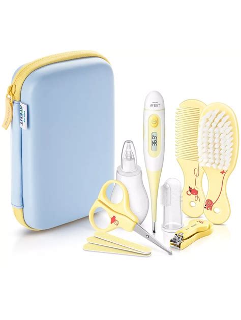 įvairūs kūdikių priežiūros reikmenys