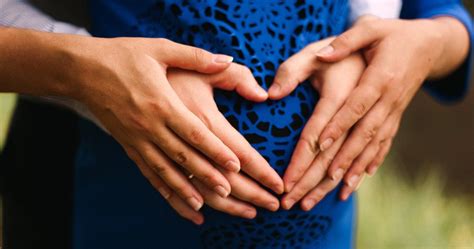 Būsimos mamos laukia kūdikio