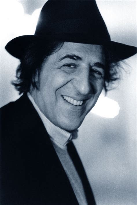 Giorgio Gaber su gitara