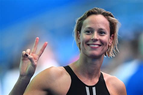 Federica Pellegrini šypsosi