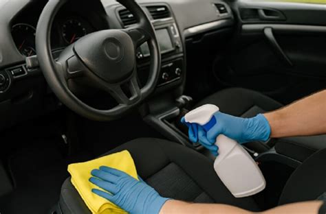 Automobilio salono švara ir tvarka