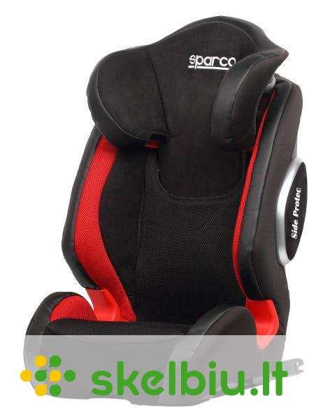 Vaikiška automobilinė kėdutė ant galinės automobilio sėdynės