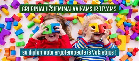 vaikų grupė skaitanti eilėraščius