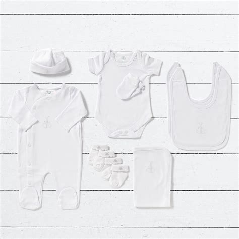Naujagimio drabužėlių komplektas
