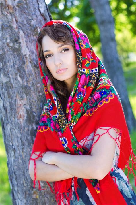 Moteris su rebozo skara