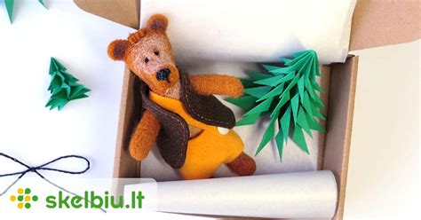 Veltinio meškiukas ir zuikutis su sagutėmis ir karoliukais