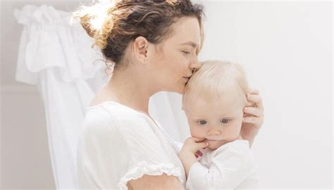 Mama ir vaikas bendrauja