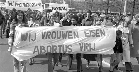 Vaisiaus lėlė, naudojama protestuose prieš abortus