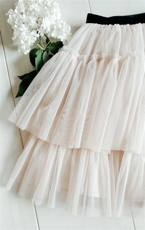 Tulinis sijonas mergaitei