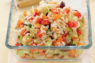 Indelis su ryžių koše ir vaisiais