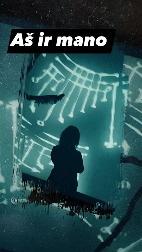 Muzikos terapeutė su kūdikiu