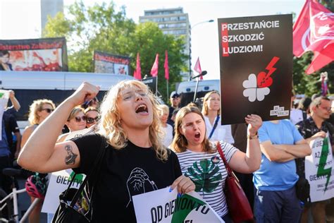 Protestas Lenkijoje dėl abortų įstatymų