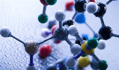 schematinis žmogaus chorioninio gonadotropino (hCG) molekulės vaizdas