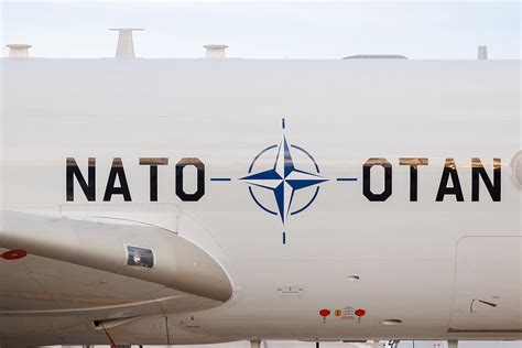 Logotipas NATO