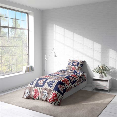 Vaikiškos paklodės su skirtingais raštais