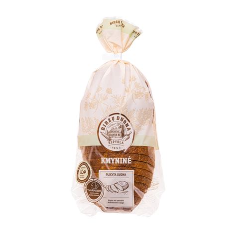 Įvairūs Apulijos kepiniai ir duona vitrinoje