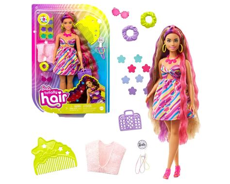 lėlė su ilgais plaukais ir čiulptuku