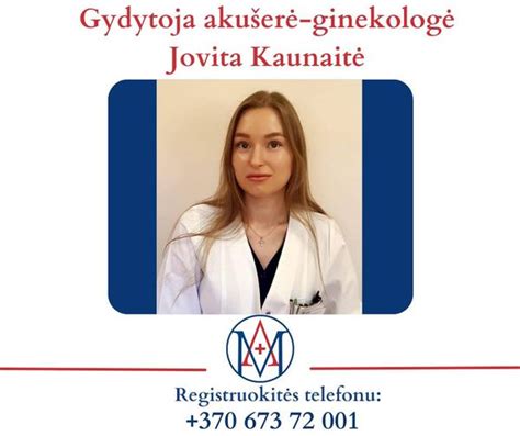 Akušerė konsultuoja nėščią moterį