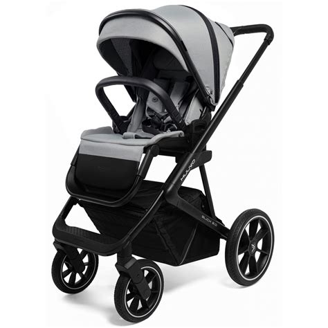 Vaikiškas vežimėlis BMW formos parke