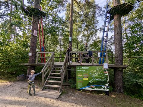 saugos įranga nuotykių parke